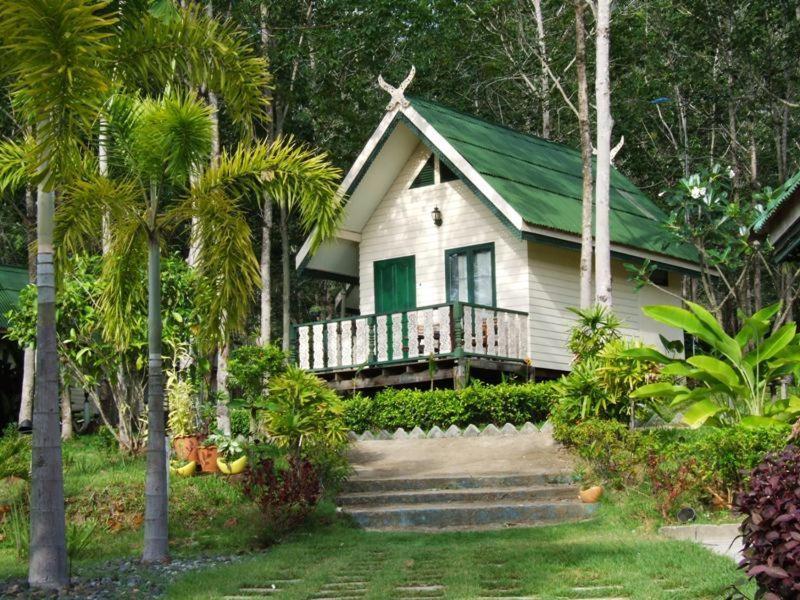 Para Resort Koh Chang Exterior photo